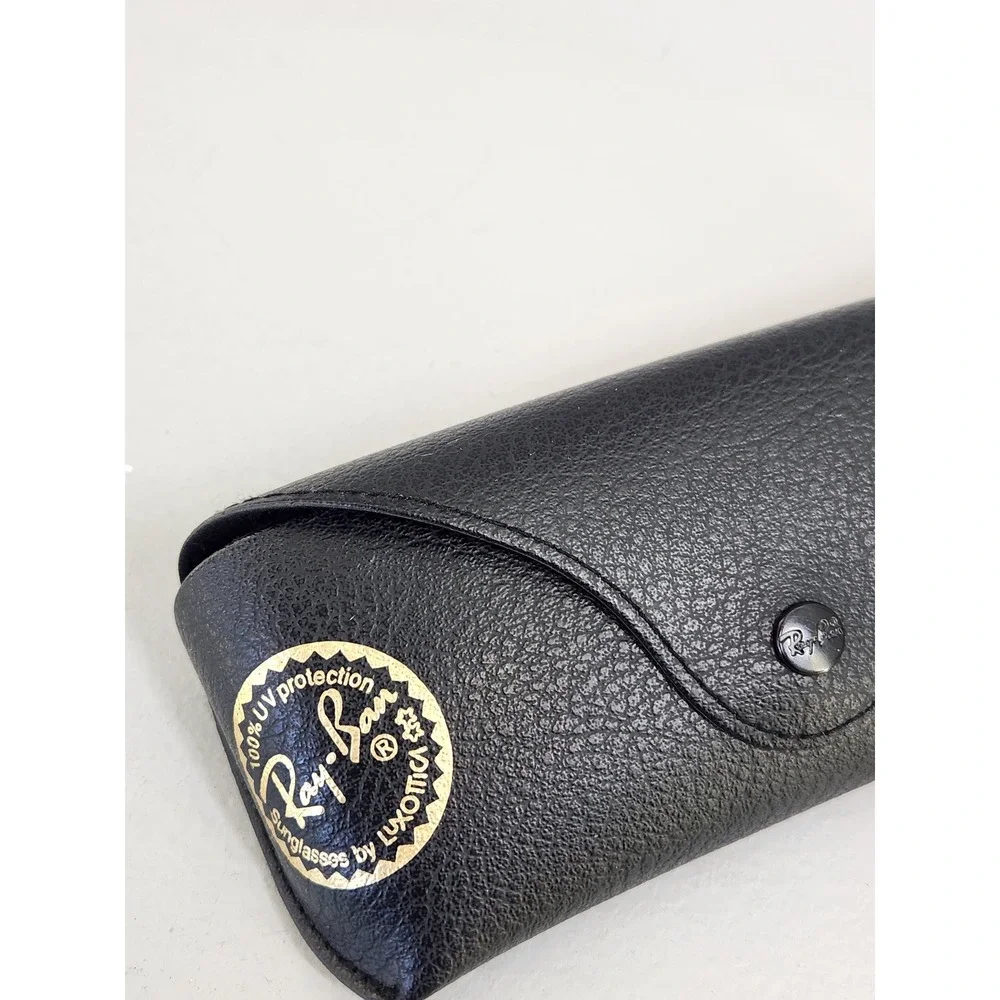 Ray-Ban Sunglasses Case Unisex OS Black Pebbled Snap Luxottica